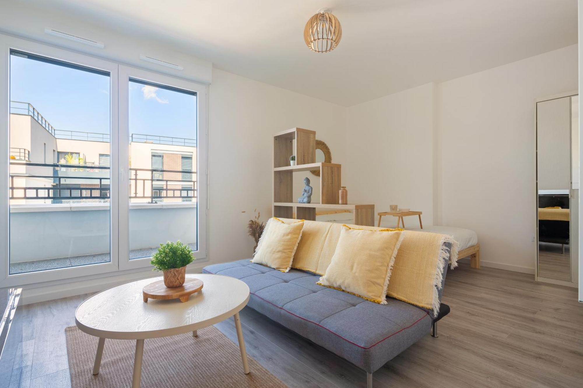 Le Peruvien - Saint-Cyr-L'Ecole - Free Parking Apartman Kültér fotó